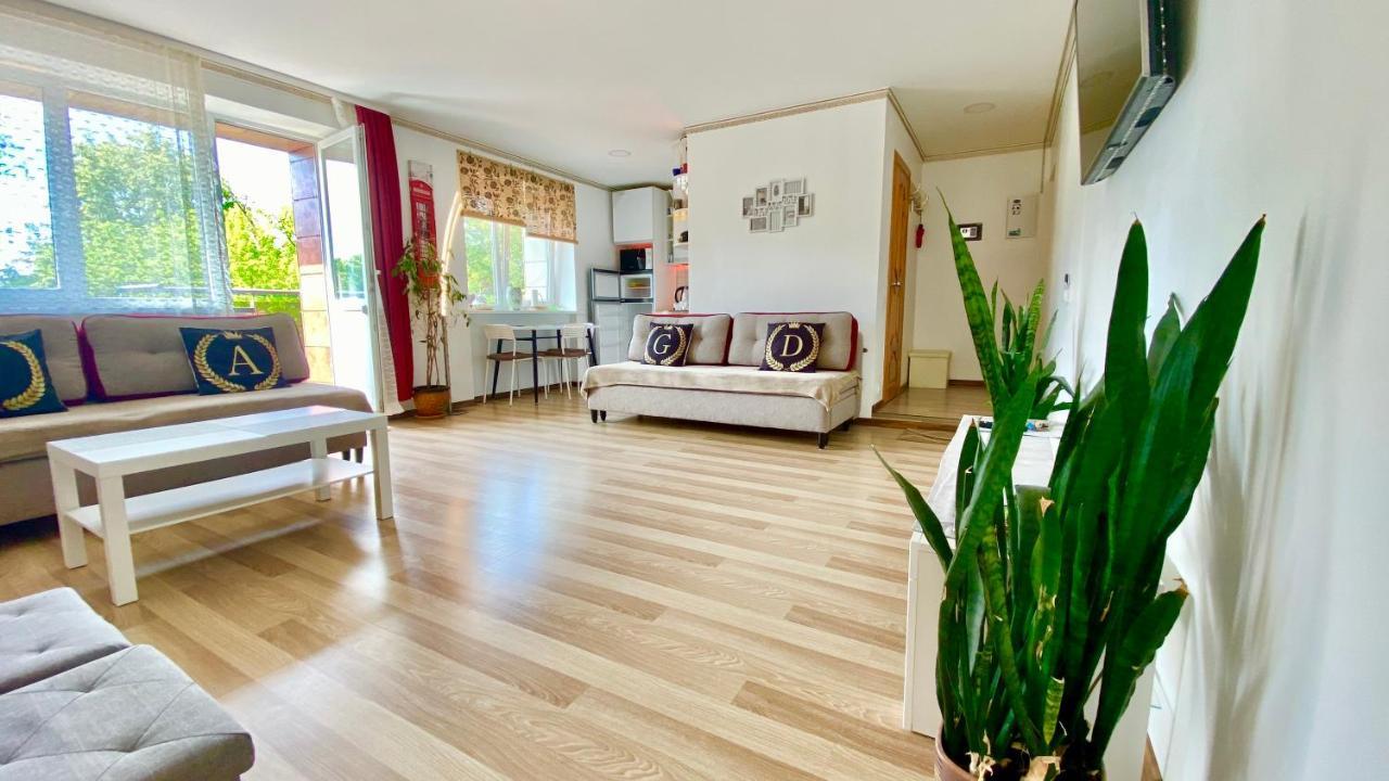 Neriesapartment No.2 Bedrooms Modern Suite In Centrum Паланга Екстериор снимка